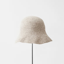 Widen Bell Hat - Undyed wool / mature ha.