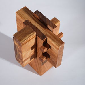 Pars pro totem / Elm Tsugi Table Joint