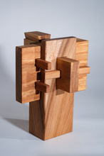 Pars pro totem / Elm Tsugi Table Joint
