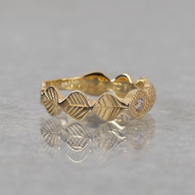Leaf milgrain ring + brown diamond