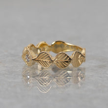 Leaf milgrain ring + brown diamond
