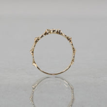 Leaf milgrain ring + brown diamond