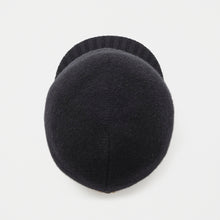 Dual Layered Knit Casquette