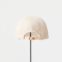 Cable Cap / mature ha.