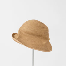 BOXED HAT 11cm brim switch color line edge / M