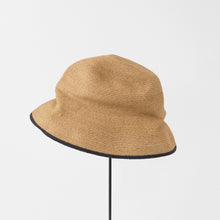 BOXED HAT 11cm brim switch color line edge / M