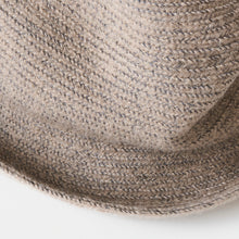 BOXED HAT - Paper Mohair Braid - 7.5cm brim / mature ha.