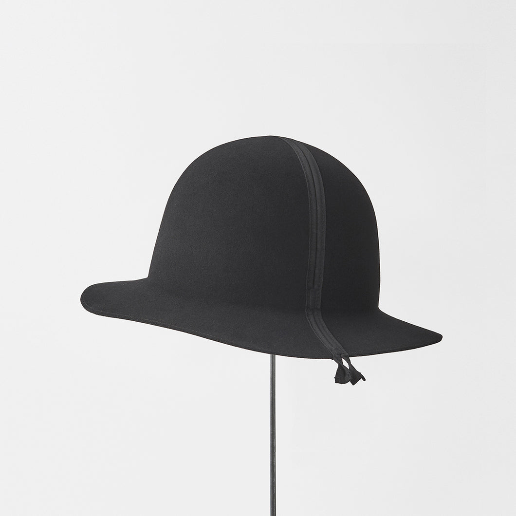 Holding Hat - Rabbit x Wool