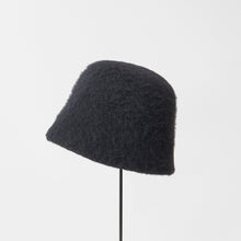 Bell Hat - Brushed Cashmere Lambswool / mature ha.