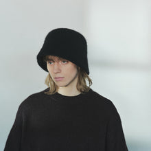 Bell Hat - Brushed Cashmere Lambswool / mature ha.