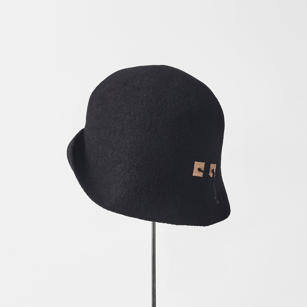 WP bell hat - lamb wool