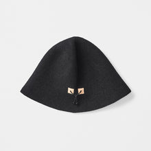WP bell hat - lamb wool