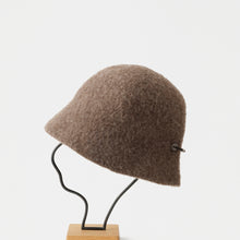 Bell Hat Stainless Steel Stick - Black Merino