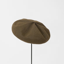 Beret top gather big silk