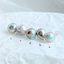 acoya Pearl Pierce Earring (a piece of uniqueness)