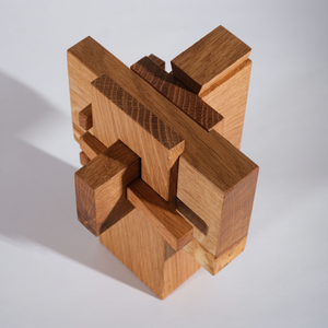 Pars pro totem / Oak Tsugi Table Joint