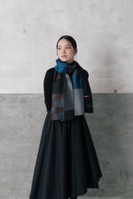 Scarf / Wool Layer