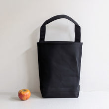 BAGUETTE TOTE - BLACK / BLACK