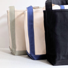 BAGUETTE TOTE - BLACK / BLACK