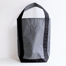 BAGUETTE TOTE WITH HANDLE - ULTRA GRID BLACK