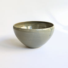 Don Bowl - Green / Aya Tokushima