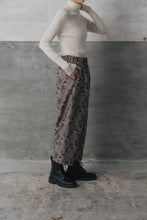 Trousers / Tweedy Flower