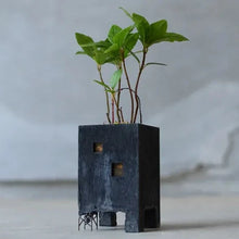 TRUSS PLANTER (Plant pot)