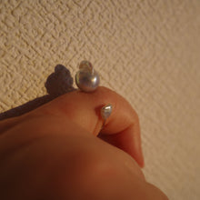Acoya Pearl Ring / Good Luck, Baby!