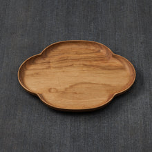 Wooden Plate / Flowering Quince