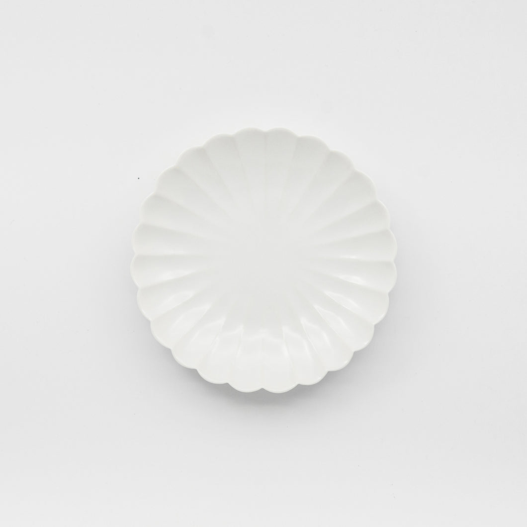 Porcelain Chrysanthemum Plate / S