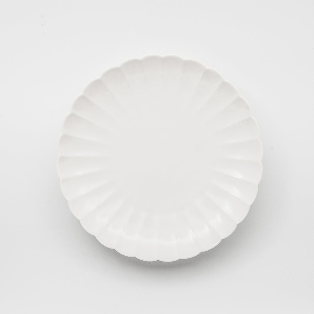 Porcelain Chrysanthemum Plate / M