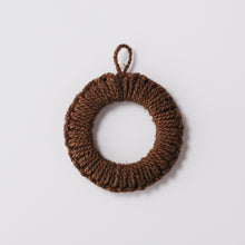 Hand-knit Pot Stand