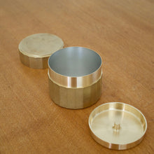 Brass Canister / M
