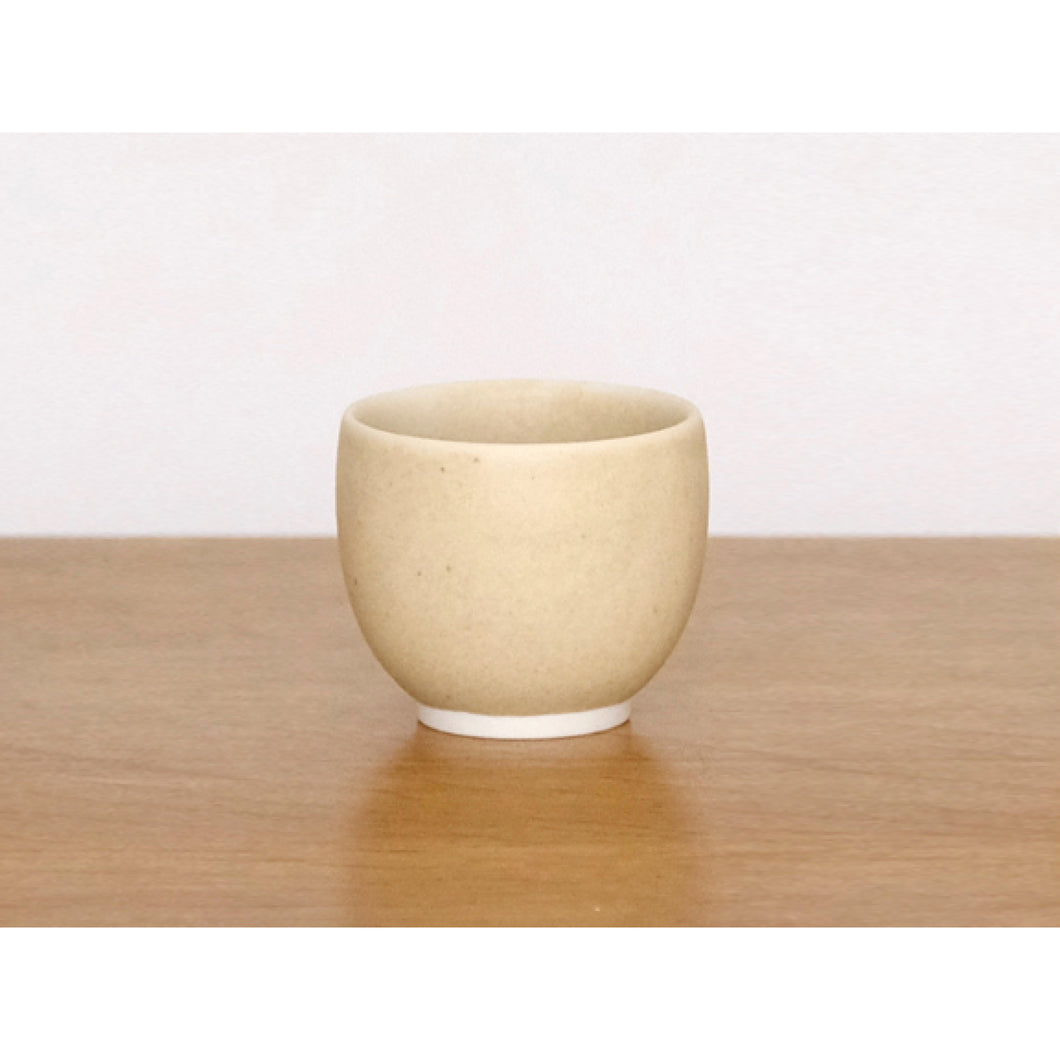 Porcelain Cup / L