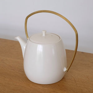 Porcelain Teapot DOBIN