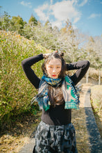 Scarf / Wool Mohikan (Multi-layer jacquard)