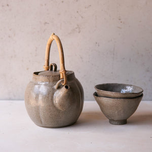 Kigata Dobin Soba Gray Set (Teapot with two cups)