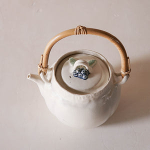 Kigata Dobin Blue Nanten Set (Teapot with two cups)