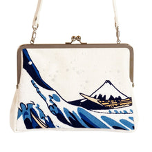 Clutch bag / The Great Wave