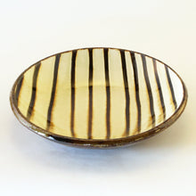 Slipware plate S (stripe)