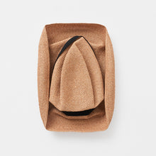 BOXED HAT - paper abaca / 11cm brim / bronze gold base  / M