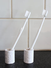soil / Toothbrush Stand mini